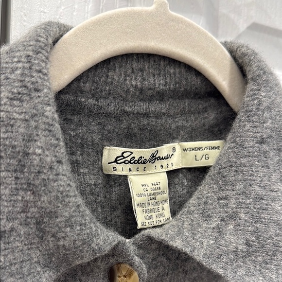 100% Lambswool Gray Button-Up Women's Jacket - Picture 2 of 3
